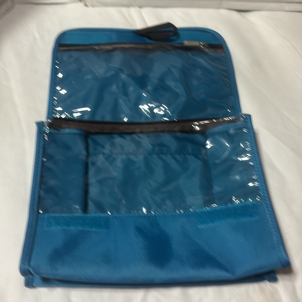Milano Series Blue Women's jewelry organizer. EUC - Picture 3 of 4